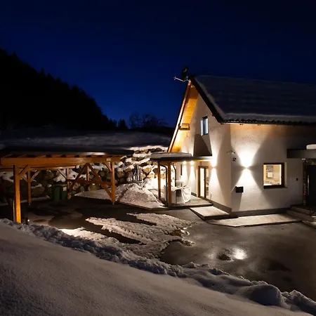 Holiday home My Time Bled House With Sauna *