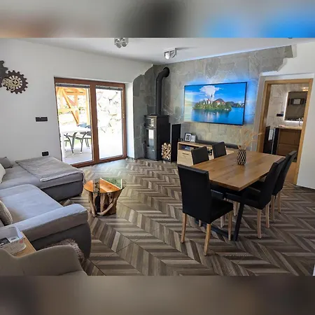 Ferienhaus My Time Bled House With Sauna Zgornje Gorje