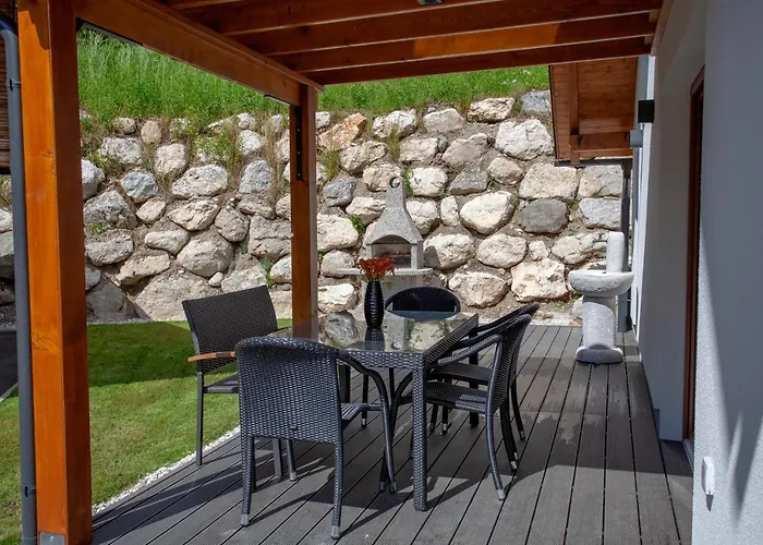 Semesterbostad My Time Bled House With Sauna *